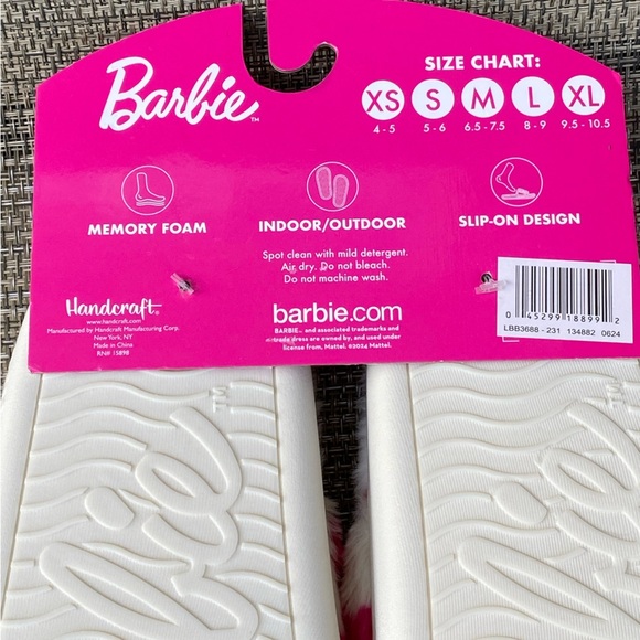 Barbie Pink Cream Faux Fur Logo Super Push Comfy Women's Slippers Sz M (6.5-7.5) - Picture 11 of 13